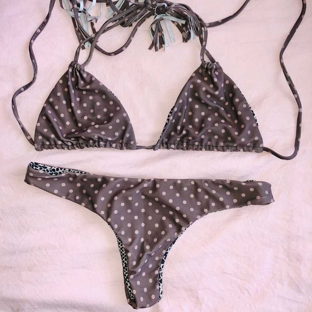 Acacia Swimwear Puka/Reversible Snake Set